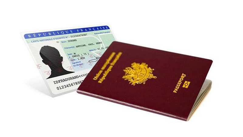 Carte d'identité ou passeport